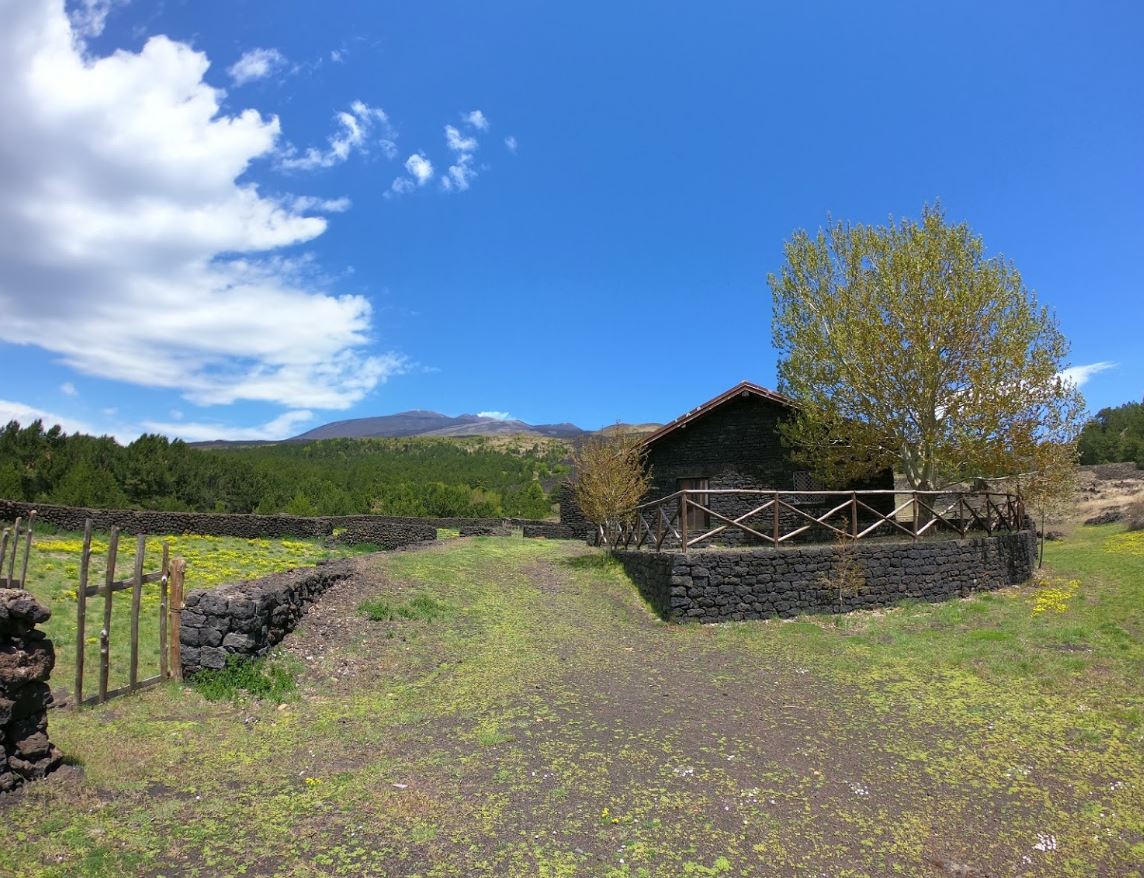 monte nero zappini etna from google